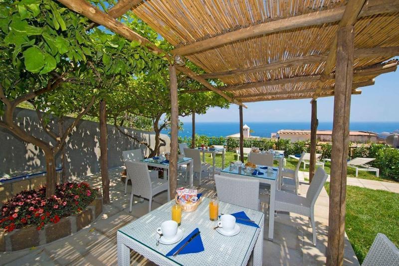 Albadamare Boutique Hotel Praiano Buitenkant foto