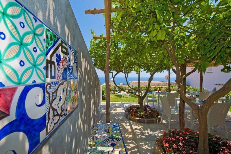 Albadamare Boutique Hotel Praiano Buitenkant foto