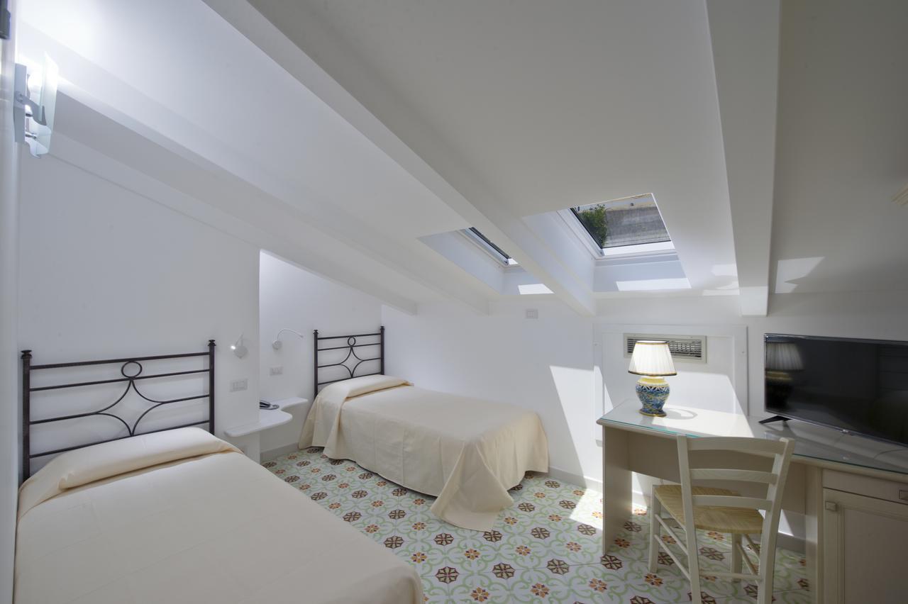 Albadamare Boutique Hotel Praiano Buitenkant foto